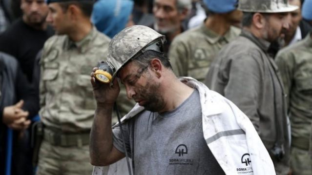Εγκλωβισμένοι ανθρακωρύχοι στην Τουρκία μετά από κατάρρευση στοάς
