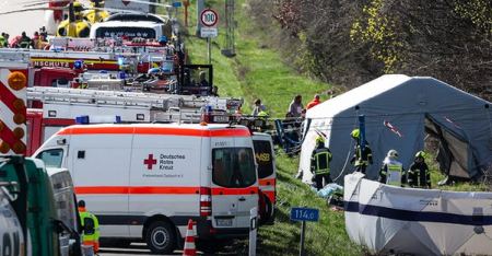 Γερμανία: Τροχαίο δυστύχημα με λεωφορείο που είχε προορισμό τη Ζυρίχη – 5 νεκροί