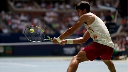 US Open: Πρόκριση για Αλκαράθ, ο Σίνερ απειλεί τον Τσιτσιπά