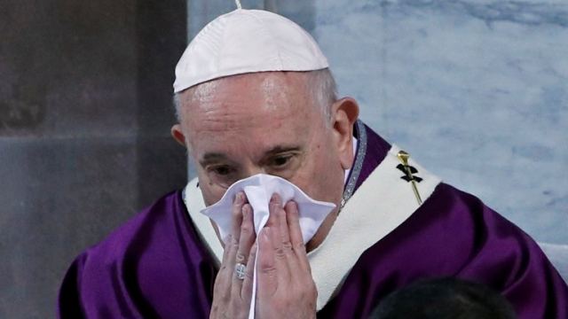 Βατικανό: &quot;Ελαφρά ασθενής&quot; ο Πάπας Φραγκίσκος - Ακύρωσε εκδήλωση