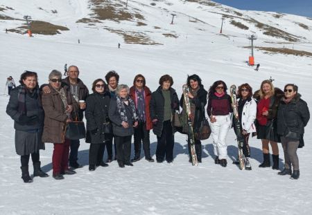 Επίσκεψη στο Χιονοδρομικό Κέντρο Βελουχιού από το ΚΑΠΗ του Δήμου Καρπενησίου