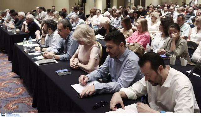 ΣΥΡΙΖΑ: Πέρασε με μεγάλη πλειοψηφία η πρόταση για εκλογή αρχηγού στις 10 και 16 Σεπτεμβρίου