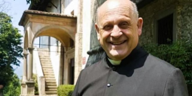 Ιταλία: Η viral ιστορία του ιερέα που έδωσε τον αναπνευστήρα του για να σωθεί κάποιος νεότερος