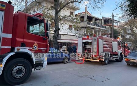 Λαμία: Πυρκαγιά σε καμινάδα ψησταριάς κινητοποίησε την Πυροσβεστική