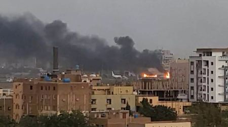 Σουδάν: Προσγειώθηκαν στην Αίγυπτο τα δυο μεταγωγικά αεροσκάφη για τον απεγκλωβισμό Ελλήνων