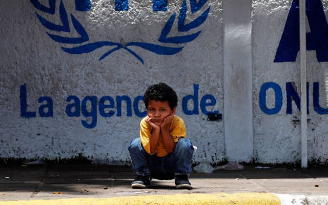 Ένα παιδί μετανάστης, αγόρι ή κορίτσι, πεθαίνει κάθε μέρα στον κόσμο