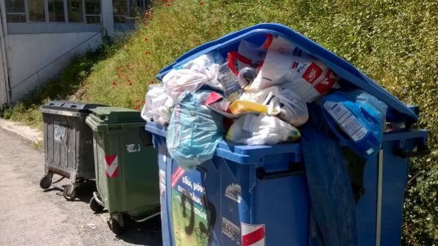 Αμέλεια Δήμου για ανακύκλωση...
