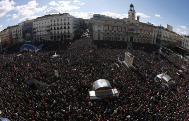 Πλημμύρισαν την Μαδρίτη οι υποστηρικτές του Podemos (ΦΩΤΟ)