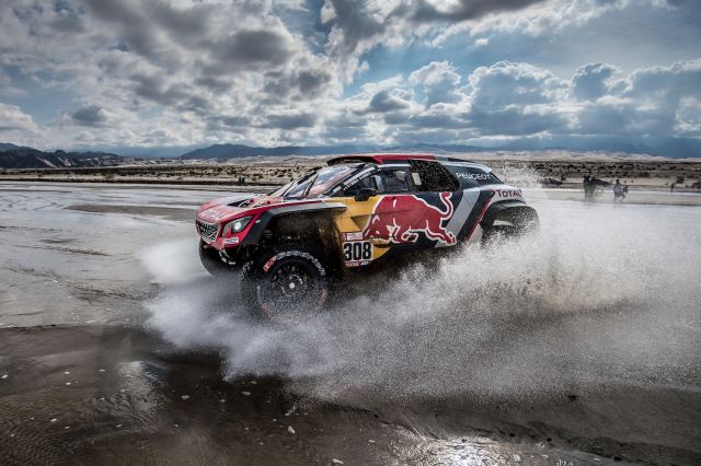 Ράλι Ντακάρ: H Peugeot ενισχύει την 1η της θέση στην γενική κατάταξη