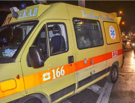 Μεθυσμένος οδηγός στα Χανιά έπεσε πάνω στην πομπή του Επιταφίου - Δύο τραυματίες