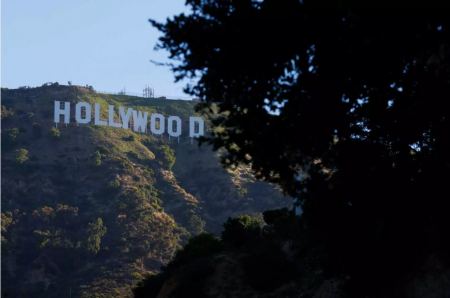 ΗΠΑ: Και οι ηθοποιοί του Χόλιγουντ ετοιμάζονται για απεργία – Κίνδυνος να σταματήσουν οι παραγωγές στη χώρα
