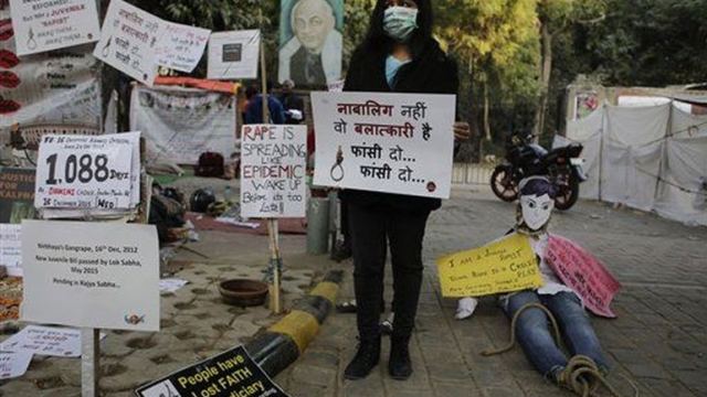 Ινδία: Σε δίκη 18 συλληφθέντες για αλλεπάλληλους βιασμούς 12χρονης
