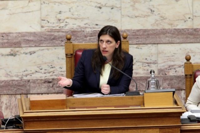 Θεοδωράκης: Θα δούμε αν θα καταθέσουμε πρότασης μομφής κατά της Κωνσταντοπούλου