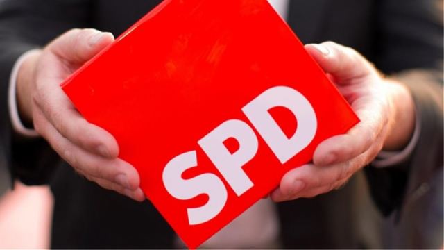 Κατρακύλα του SPD: Στο 17% σύμφωνα με νέα δημοσκόπηση