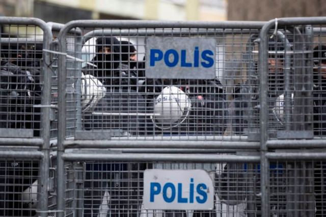 729 άτομα συνελήφθησαν σήμερα ως Γκιουλενιστές στην Τουρκία