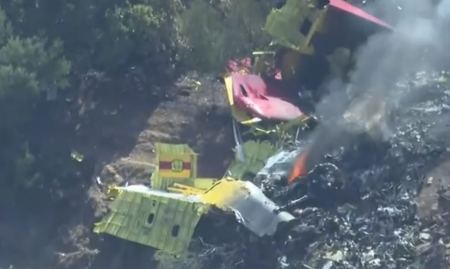 Βίντεο ντοκουμέντο τη στιγμή που πέφτει το Canadair στην πυρκαγιά της Καρύστου