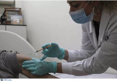 Έρχεται χιονοστιβάδα αγωγών κατά των εταιρειών παρασκευής εμβολίων κορωνοϊού, λόγω παρενεργειών – Αναβλήθηκε η πρώτη δίκη