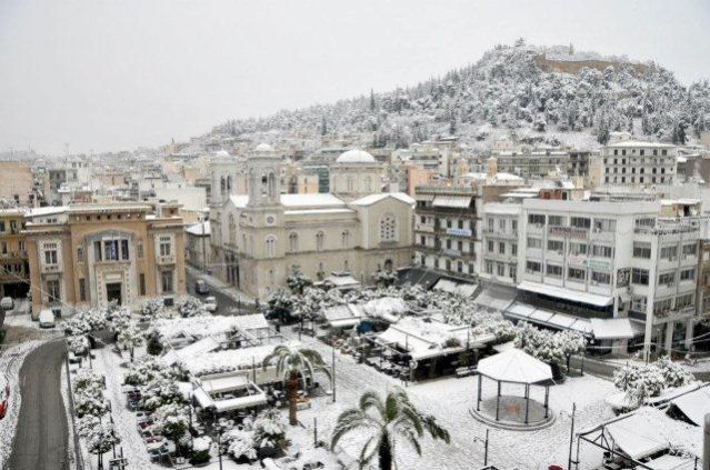Έρχεται βαρύς χειμώνας με χιόνια ακόμα και μέσα στη Λαμία την Πρωτοχρονιά!