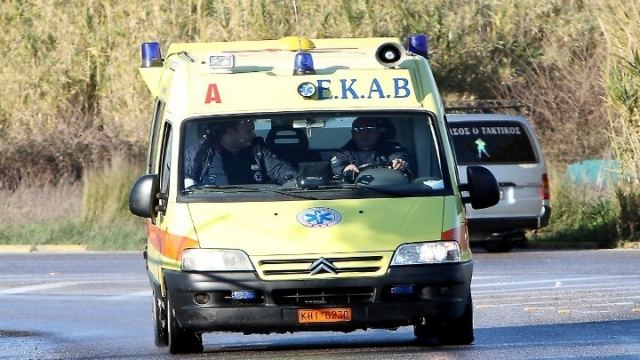 Τρεις τραυματίες σε τροχαίο στην εθνική οδό Θεσσαλονίκης-Μουδανιών