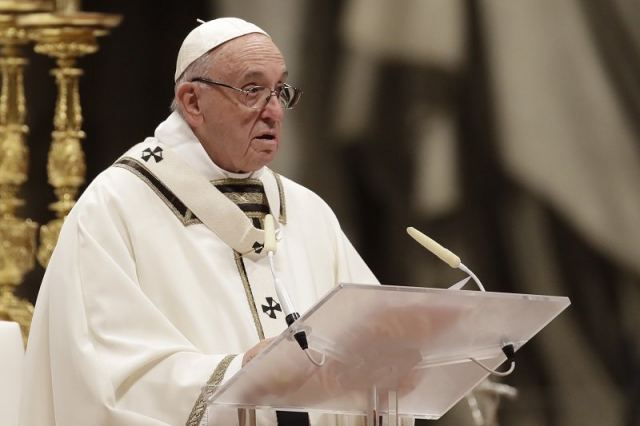Ο Πάπας Φραγκίσκος αλλάζει το «Πάτερ ημών»