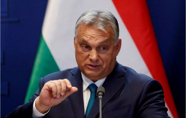 Ουγγαρία: Επ’ αόριστον παράταση της απαγόρευσης κυκλοφορίας ανακοίνωσε ο Ορμπαν