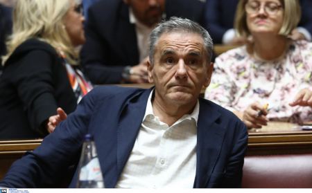 Κείμενο – παρέμβαση 1.300 μελών της Ομπρέλας – «ΣΥΡΙΖΑ δεν μπορεί να είναι όποιος διαφωνεί, φεύγει»