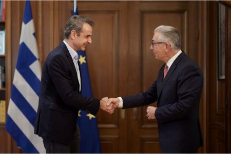Συνάντηση Κ. Μητσοτάκη με Θ. Ρουσόπουλο για την εκλογή του στο Συμβούλιο της Ευρώπης
