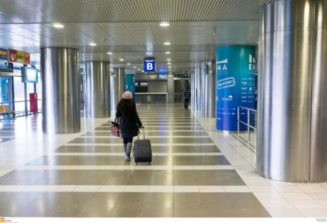 Αύξηση 450% των αλλοδαπών που προσπαθούν να ταξιδέψουν από το αεροδρόμιο «Μακεδονία» με πλαστά έγγραφα