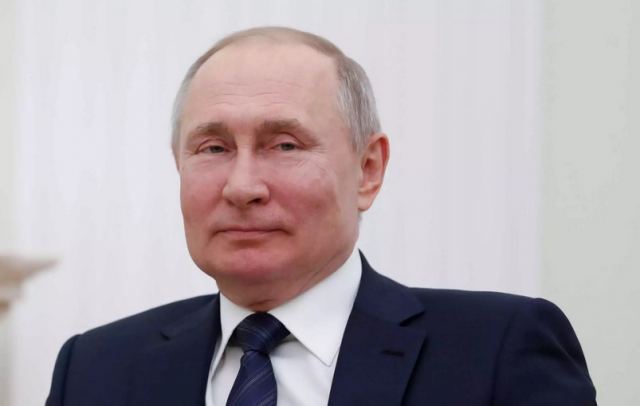 Ρωσία: Πέρασαν οι συνταγματικές αλλαγές για να θέσει ξανά υποψηφιότητα ο Πούτιν