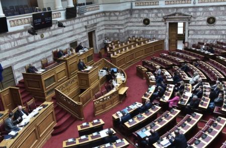 Βουλή: Ψηφίστηκε σε πρώτη ανάγνωση το νομοσχέδιο για τον Δικαστικό Χάρτη – Αντιδράσεις από την αντιπολίτευση