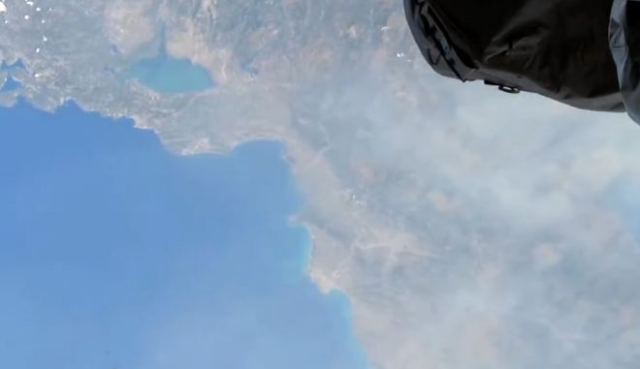 Φωτιές: Σκεπασμένη με καπνούς η Ελλάδα - Βίντεο από τον Διεθνή Διαστημικό Σταθμό