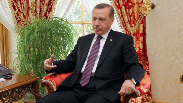 Ερντογάν: «Οι πολίτες θέλουν θανατική ποινή &amp; θα τους ακούσουμε»