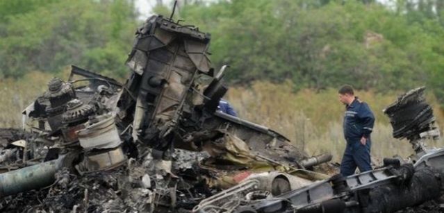Κρεμλίνο: Δεν καταρρίφθηκε από ρωσικές δυνάμεις το μαλαισιανό αεροσκάφος στην Ουκρανία