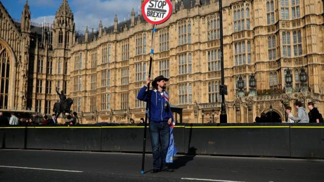 Βρετανική Βουλή: Οι οκτώ προτάσεις που πάνε σε ψηφοφορία