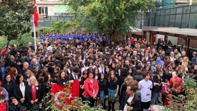 Εκατοντάδες Τούρκοι στη Θεσσαλονίκη για την επέτειο θανάτου του Ατατούρκ