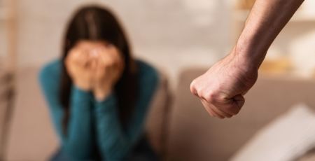 ΕΛΑΣ: Νέα διαταγή για την ενδοοικογενειακή βία