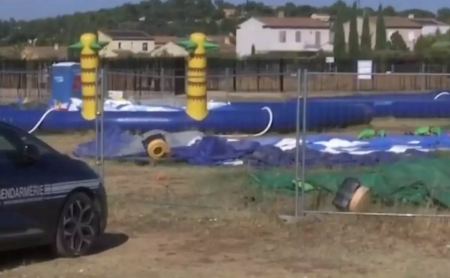 Γαλλία: Οι άνεμοι παρέσυραν φουσκωτό παιχνίδι – Νεκρός ένας 35χρονος, σοβαρά τραυματισμένος ο γιος του
