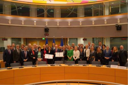 ΕΕ: Υπέγραψαν 26 κράτη μέλη τον Ευρωπαϊκό Χάρτη για την Αιολική Ενέργεια