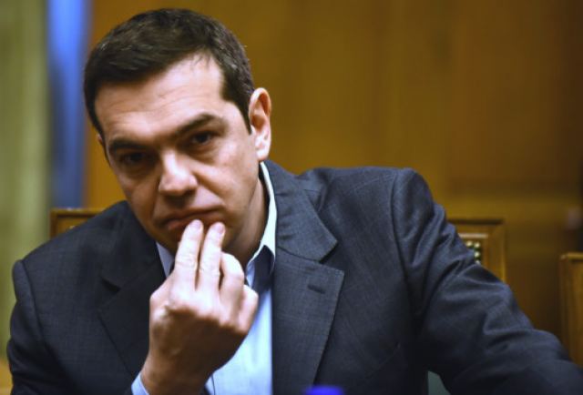 Τσίπρας στο υπουργικό: Δεν είμαστε στο τέλος της κρίσης - Λύση στο θέμα των συμβασιούχων!