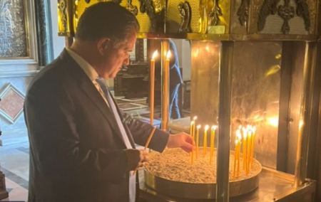 Άδωνις Γεωργιάδης: Άναψε κερί στην εκκλησία μετά το τροχαίο - &quot;Χθες ήταν δύσκολη μέρα&quot; (ΦΩΤΟ)