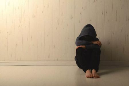Βιασμός 4χρονου: «Στον ιατροδικαστή το παιδί μου ούρλιαζε» λέει η μητέρα – «Απολύτως ψευδείς οι καταγγελίες» υποστηρίζει ο πατέρας