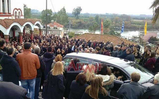 Αιτωλοακαρνανία: Το τελευταίο αντίο στην Ειρήνη Λαγούδη – Σπαραγμός στην κηδεία της – Τα στοιχεία της υπόθεσης θρίλερ [pics, vids]