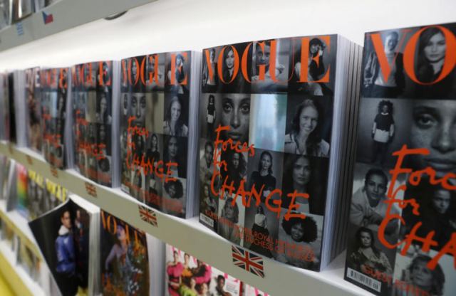 Ανάρπαστο το τεύχος της Vogue με την υπογραφή της Μέγκαν Μαρκλ [pics]