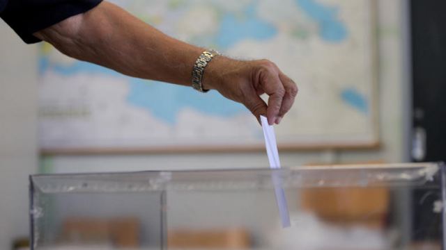 Το νέο εκλογικό σύστημα- Τα όχι Τσίπρα- Γεννηματά οδηγούν σε διπλές εκλογές