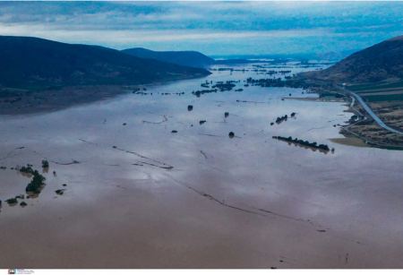 Λέκκας: Τουλάχιστον 5 χρόνια για να ανακάμψει ο Θεσσαλικός Κάμπος, 1 δισ. η ζημιά στους αγρότες