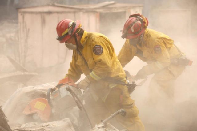 Καλιφόρνια: Μεγαλώνει η λίστα του θανάτου – 48 οι νεκροί από τις φωτιές