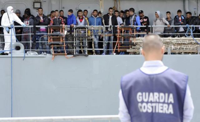 Δίνει την λύση η Ισπανία - Θα δεχτεί το πλοίο με τους μετανάστες που… ψάχνει «φιλόξενο» λιμάνι