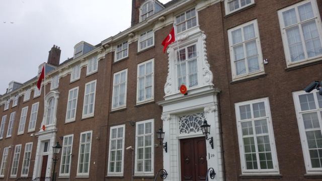 Τούρκος διπλωμάτης στην Ολλανδία ήταν κατάσκοπος