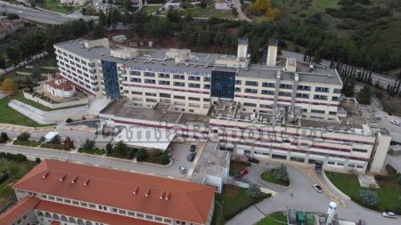 Νοσοκομείο Λαμίας: Γέμισε και πάλι η ΜΕΘ Κορωνοϊού