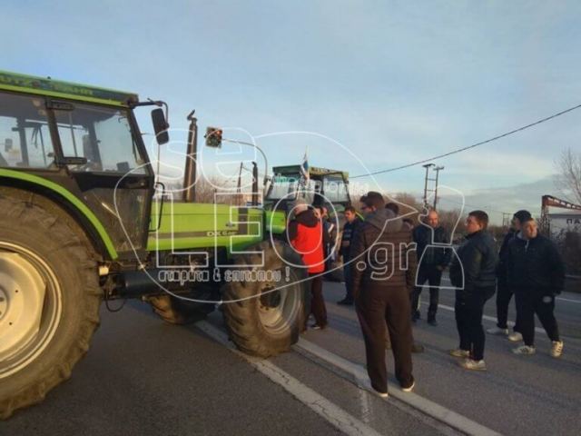 Αγρότες απέκλεισαν την εθνική οδό Θεσσαλονίκης – Σερρών!
